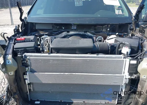 2025 Chevrolet Silverado 1500 4Wd Short Bed Rst из США, поврежденный, VIN 2GCUKEEDXS1194290